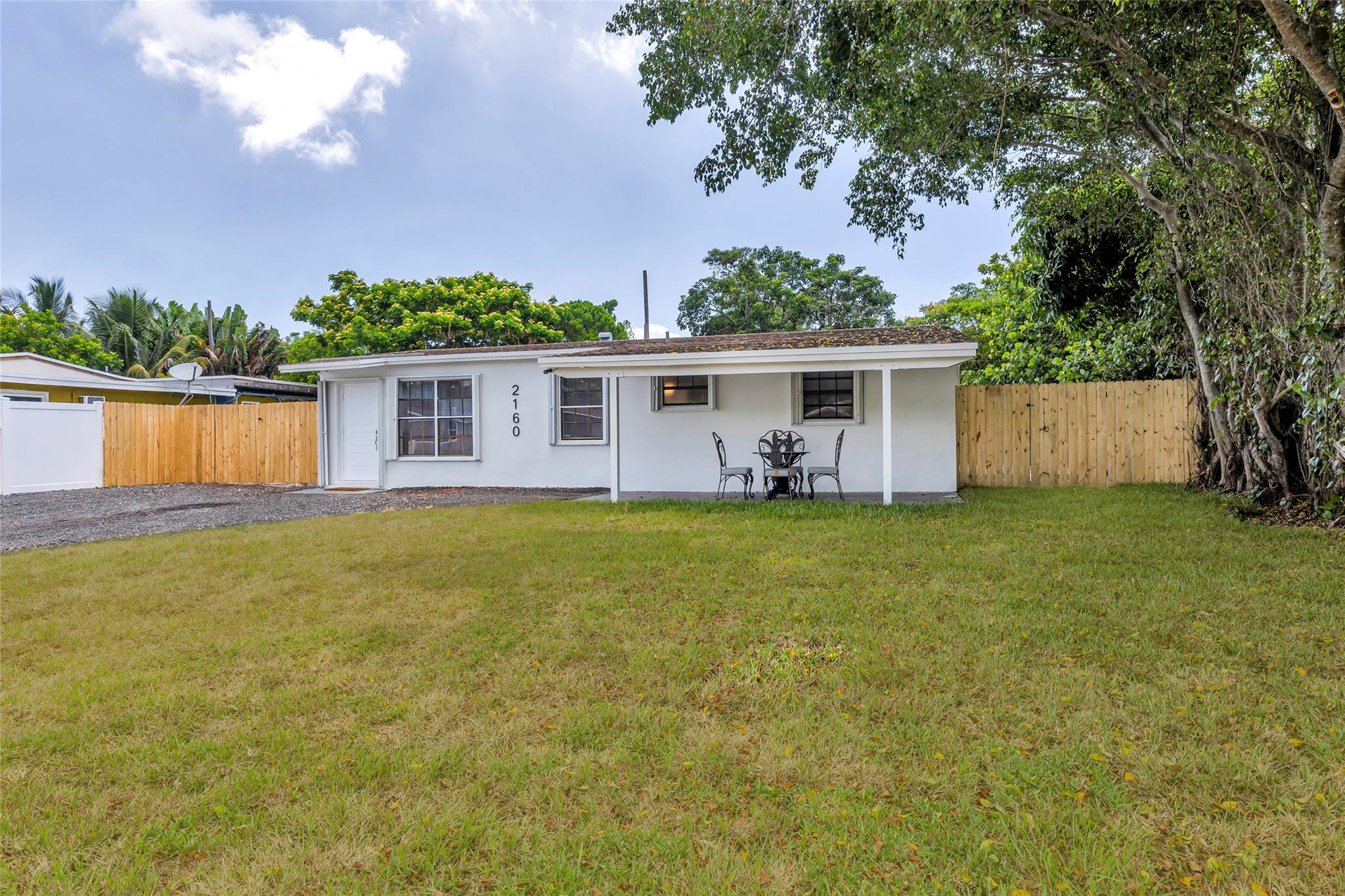 *$10,000 credit towards closing costs!* Welcome home to this updated 3/2 in Pompano Beach! Situated on a spacious fully fenced lot, this home boasts new luxury vinyl plank flooring, modern finishes throughout, brand new Samsung appliances, front porch & private backyard. Great neighborhood, close to Lovely Park, I-95, minutes to the new Downtown Pompano, Amphitheater, restaurants & the beach!