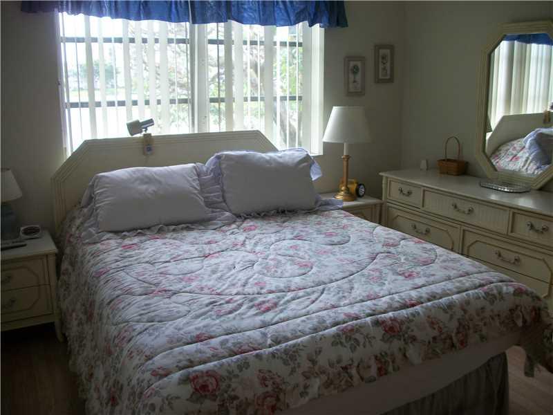 CYPRESS BEND 5 CONDO - Residential Lease