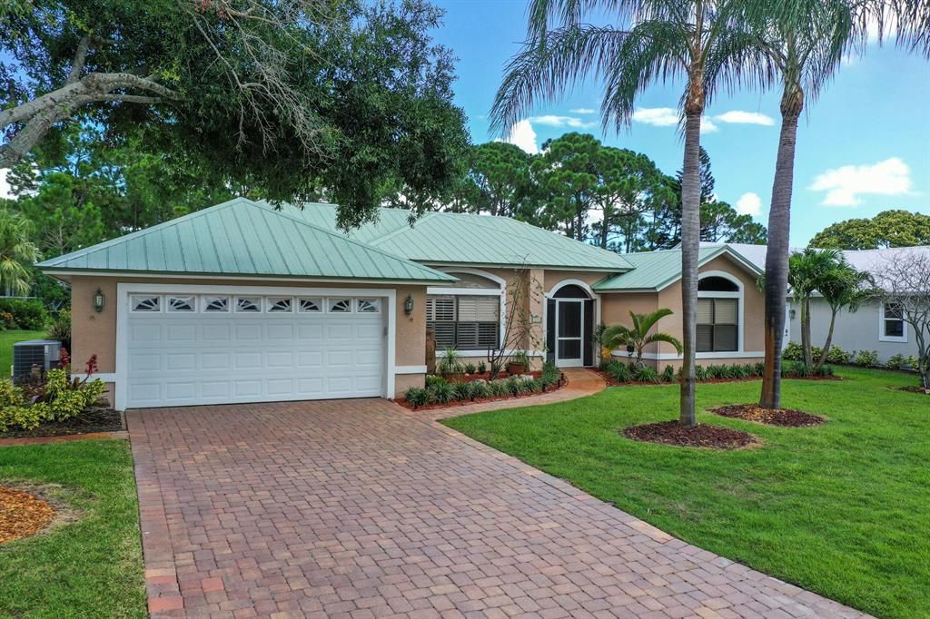 Photo of 2245 SW Oak Ridge Road, Palm City, FL 34990 (MLS # R10739374)