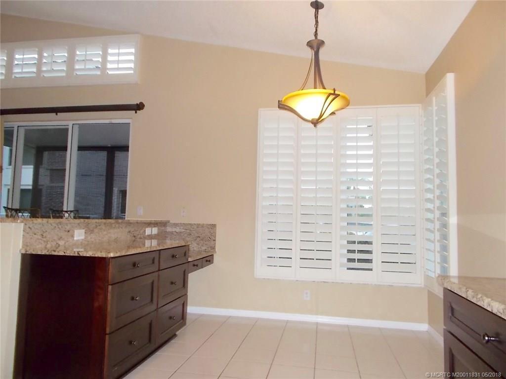 CHARTER CLUB AT MARTIN DOWNS - Residential