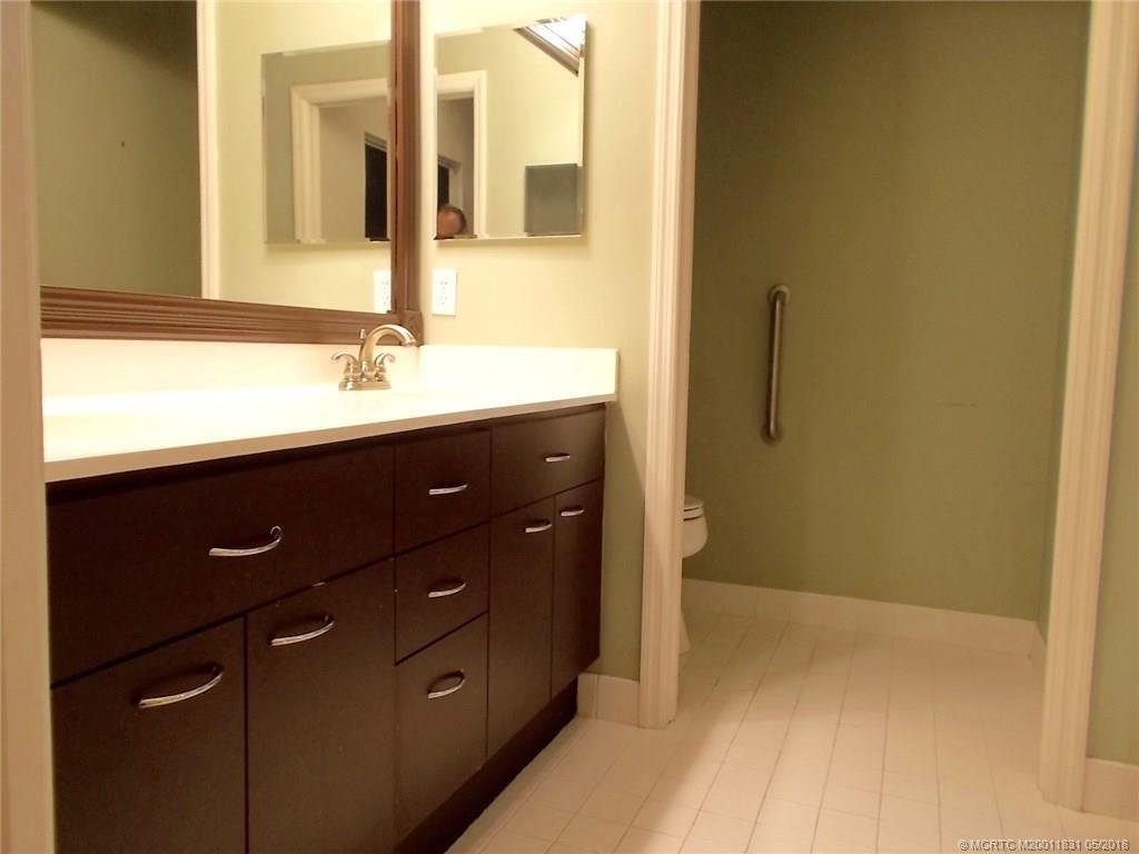 CHARTER CLUB AT MARTIN DOWNS - Residential