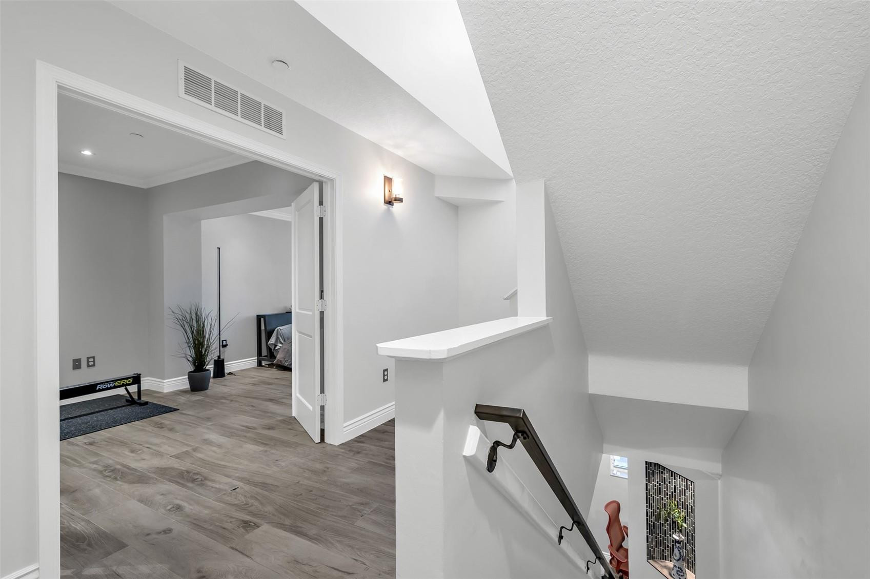 VILLA MEDICI CONDO - Residential