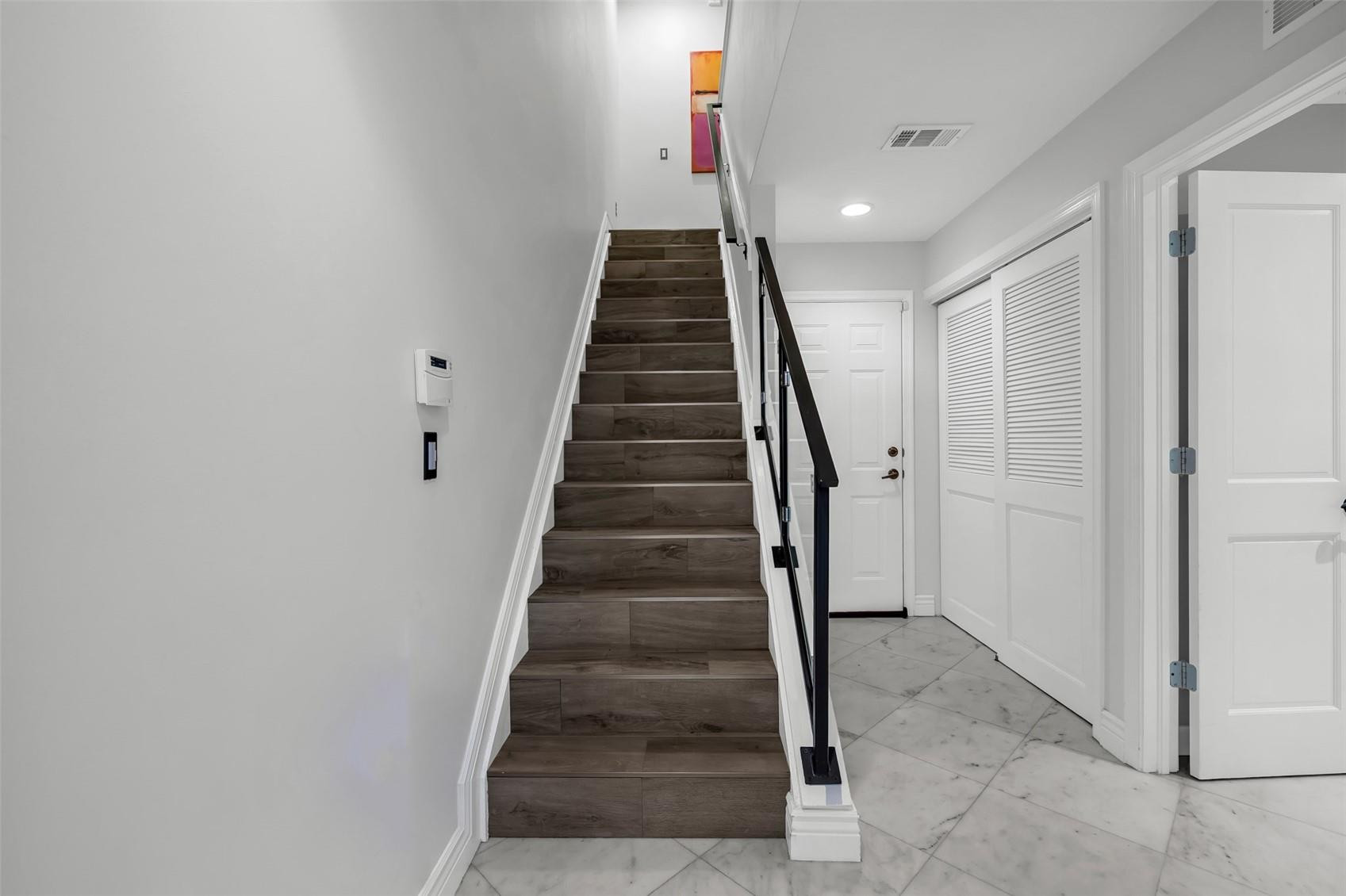 VILLA MEDICI CONDO - Residential