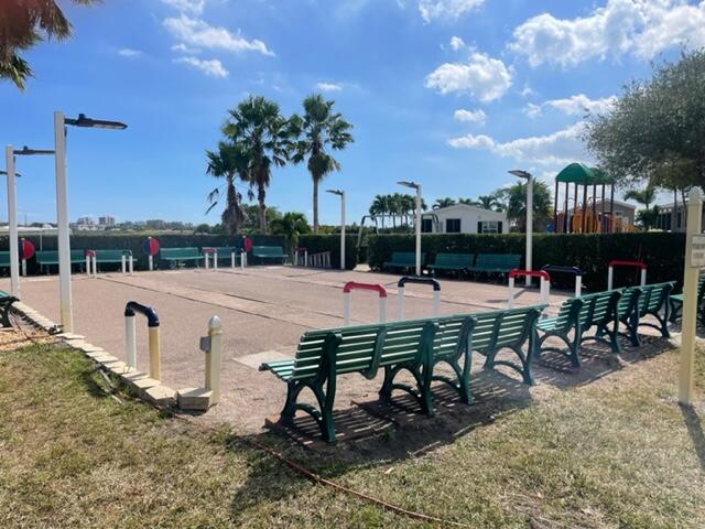 YOGI-BY-THE-SEA CONDO - Residential