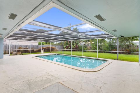 Tiny photo for 5281 SW 4th Court, Plantation, FL 33317 (MLS # B26016767)