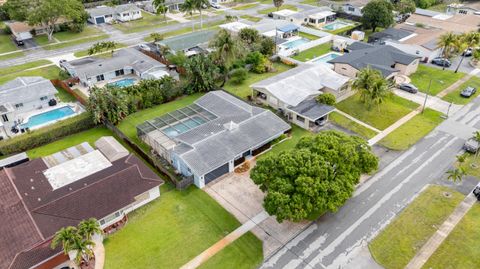 Tiny photo for 5281 SW 4th Court, Plantation, FL 33317 (MLS # B26016767)