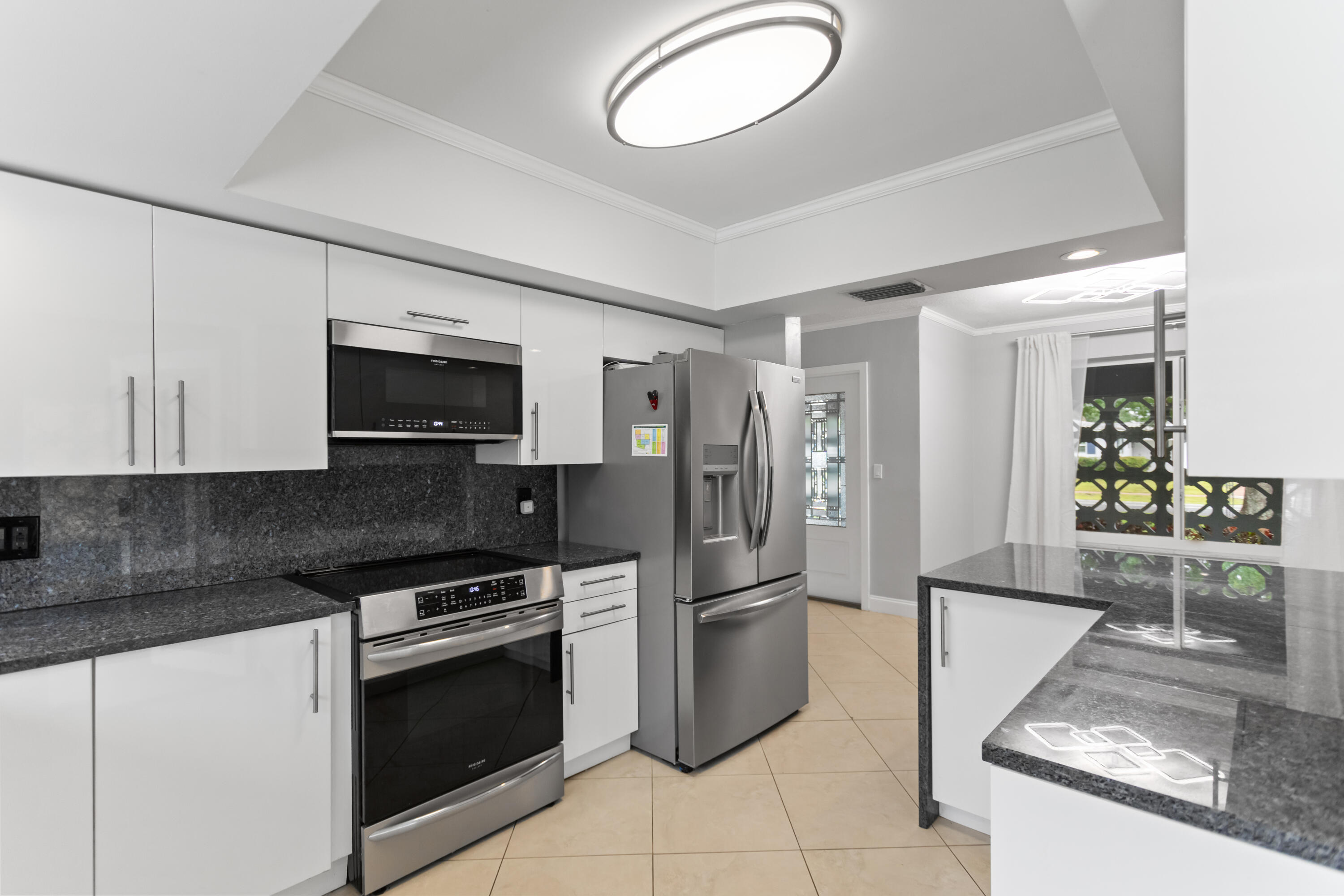 PLANTATION PARK 6TH ADD DIV - Residential