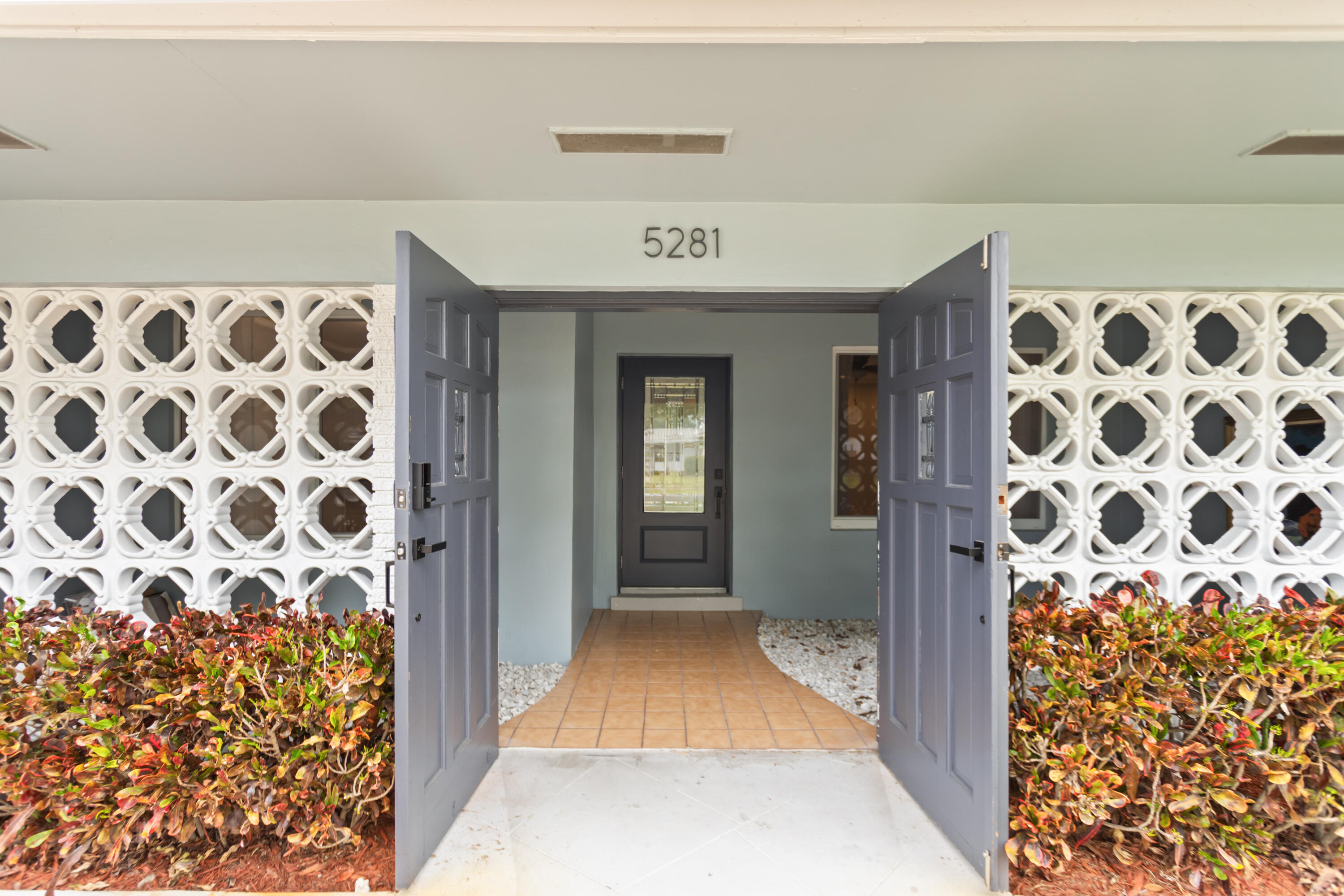 PLANTATION PARK 6TH ADD DIV - Residential