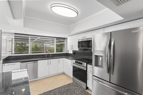 Tiny photo for 5281 SW 4th Court, Plantation, FL 33317 (MLS # B26016767)