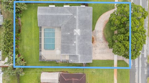 Tiny photo for 5281 SW 4th Court, Plantation, FL 33317 (MLS # B26016767)