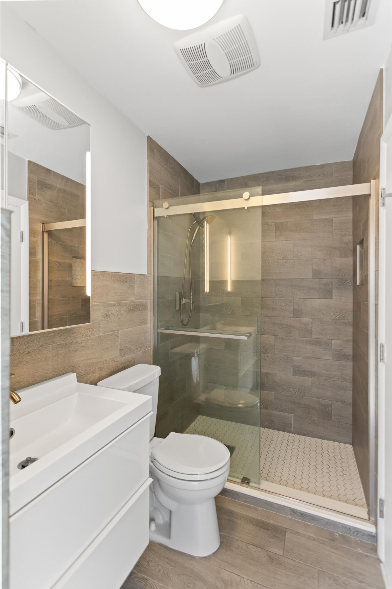 PLANTATION PARK 6TH ADD DIV - Residential