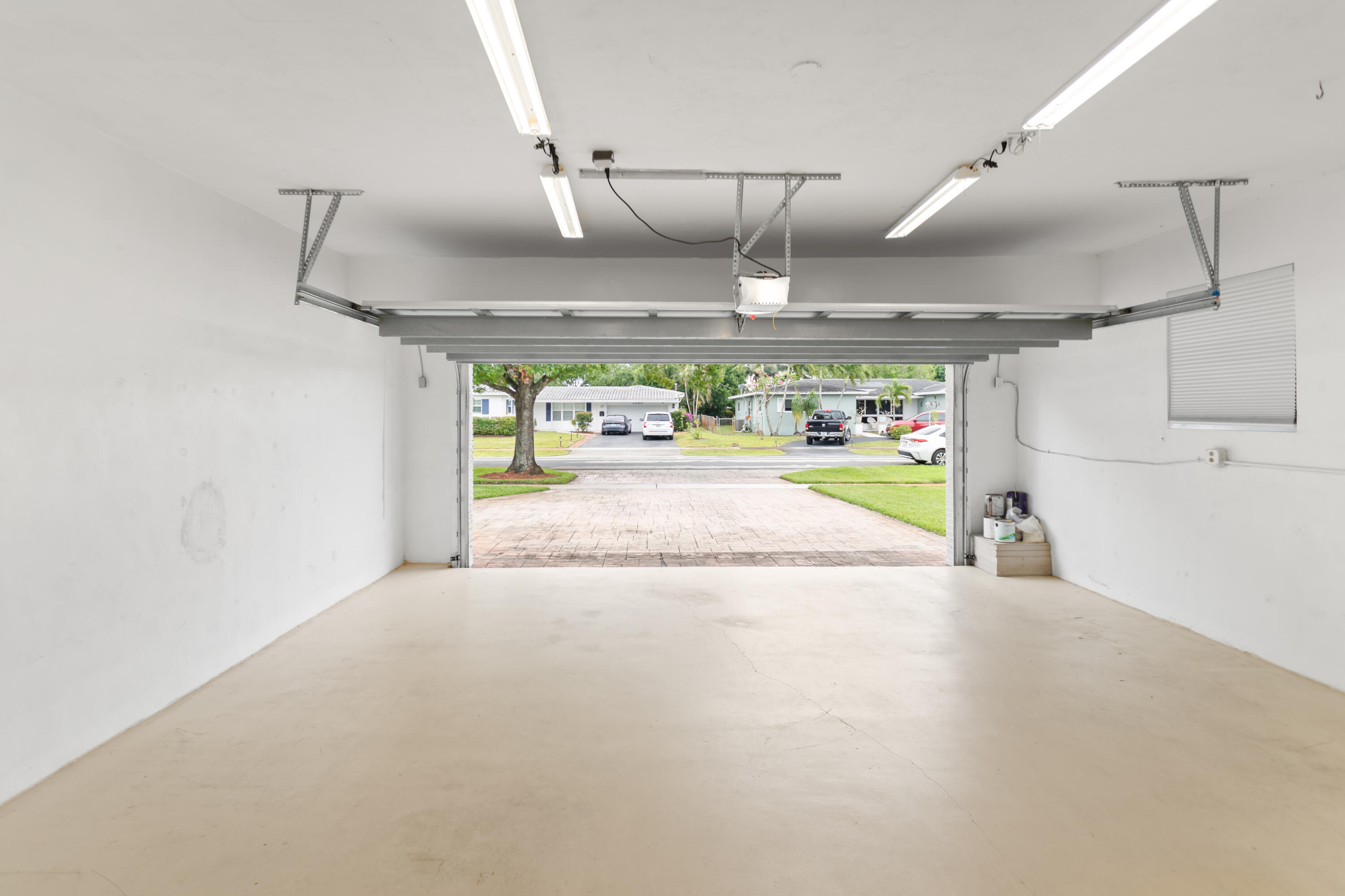 PLANTATION PARK 6TH ADD DIV - Residential