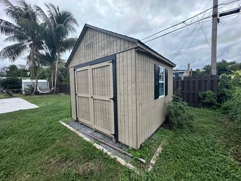 A home in Plantation