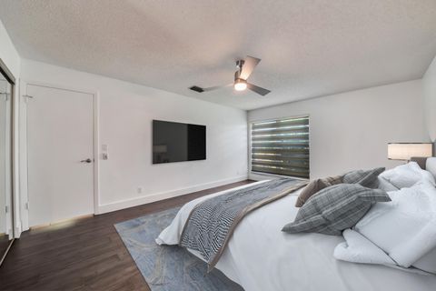 Tiny photo for 5529 Lakeview Mews Terrace, Boynton Beach, FL 33437 (MLS # B26006344)