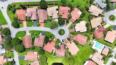 Tiny photo for 5529 Lakeview Mews Terrace, Boynton Beach, FL 33437 (MLS # B26006344)