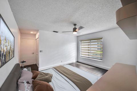 Tiny photo for 5529 Lakeview Mews Terrace, Boynton Beach, FL 33437 (MLS # B26006344)