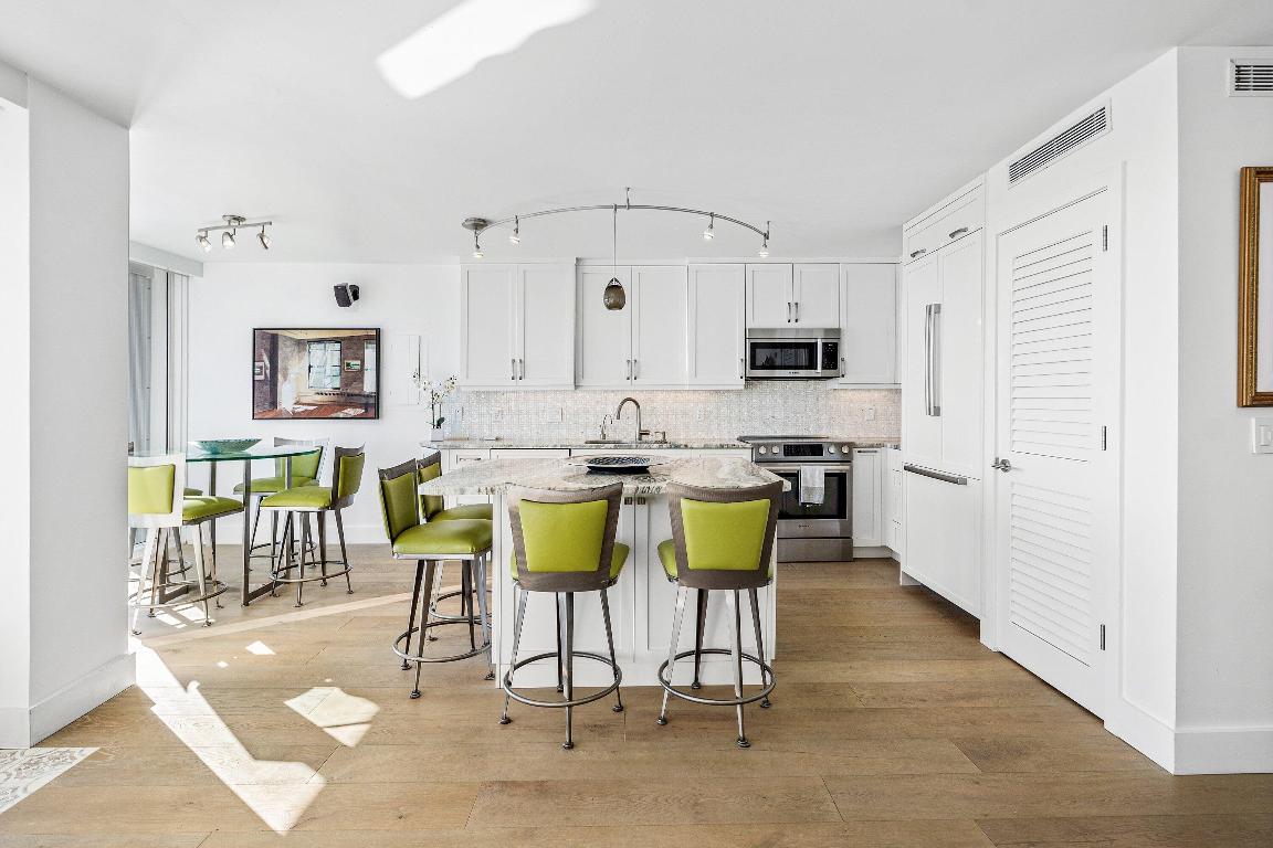 OCEAN TOWERS - Residential