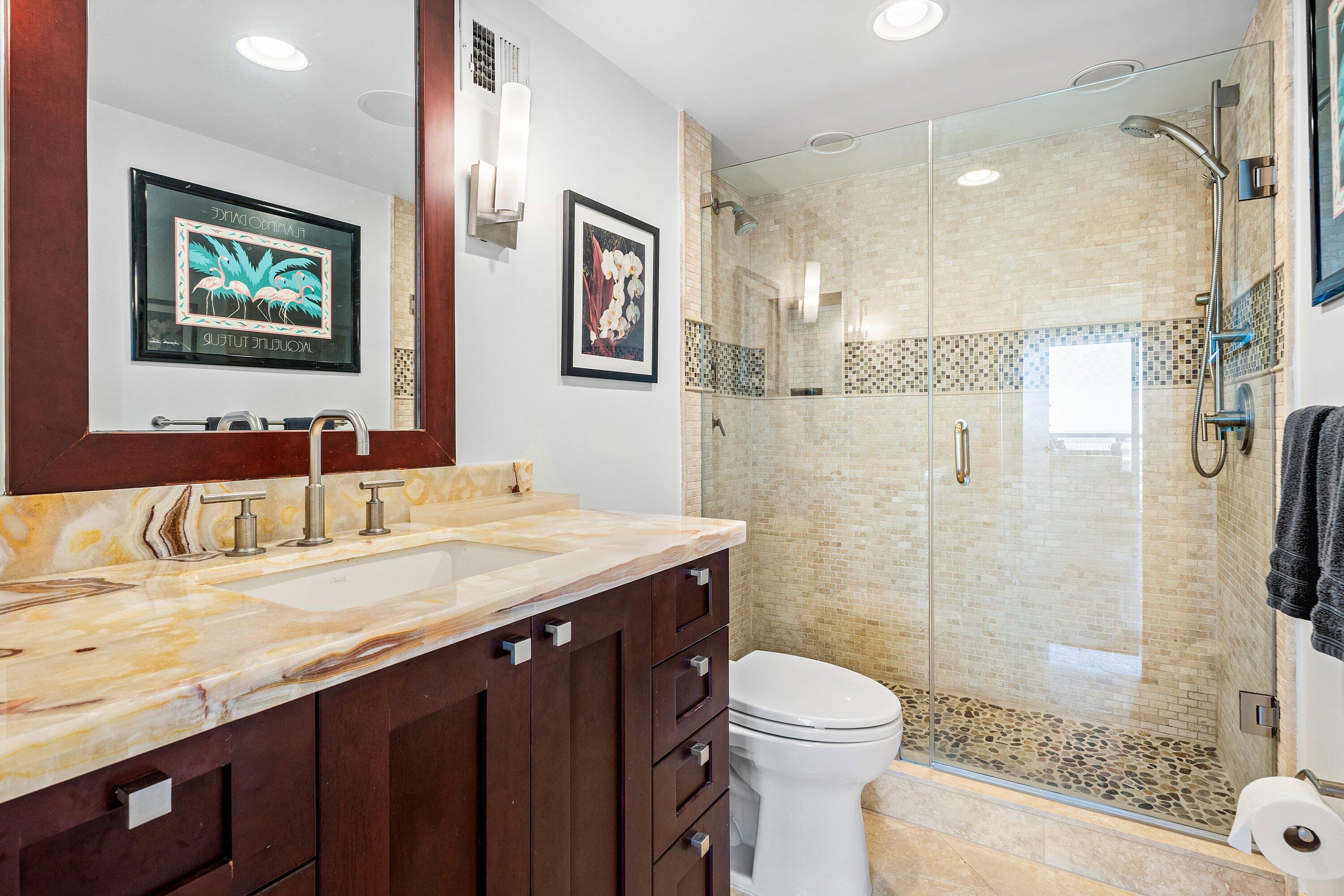 OCEAN TOWERS - Residential