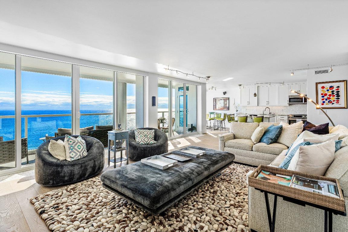 OCEAN TOWERS - Residential