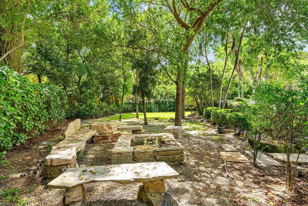 WOODFIELD HUNT CLUB II - Residential