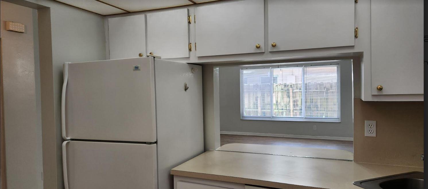 WATERVIEW ESTATES - Residential Lease