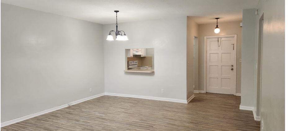 WATERVIEW ESTATES - Residential Lease