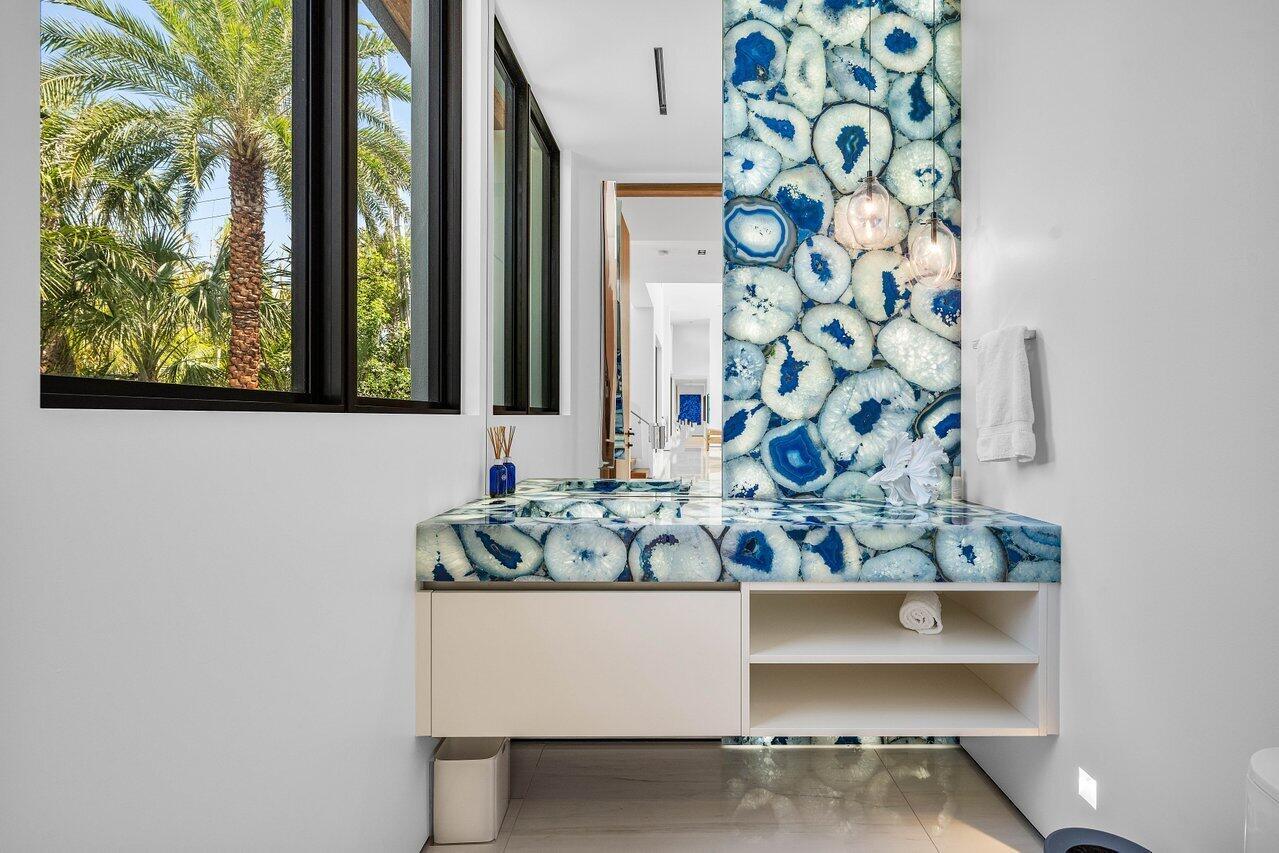 VENETIAN ISLES 3RD SEC - Residential