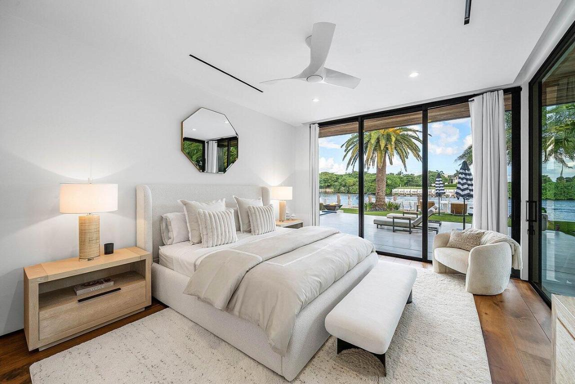 VENETIAN ISLES 3RD SEC - Residential