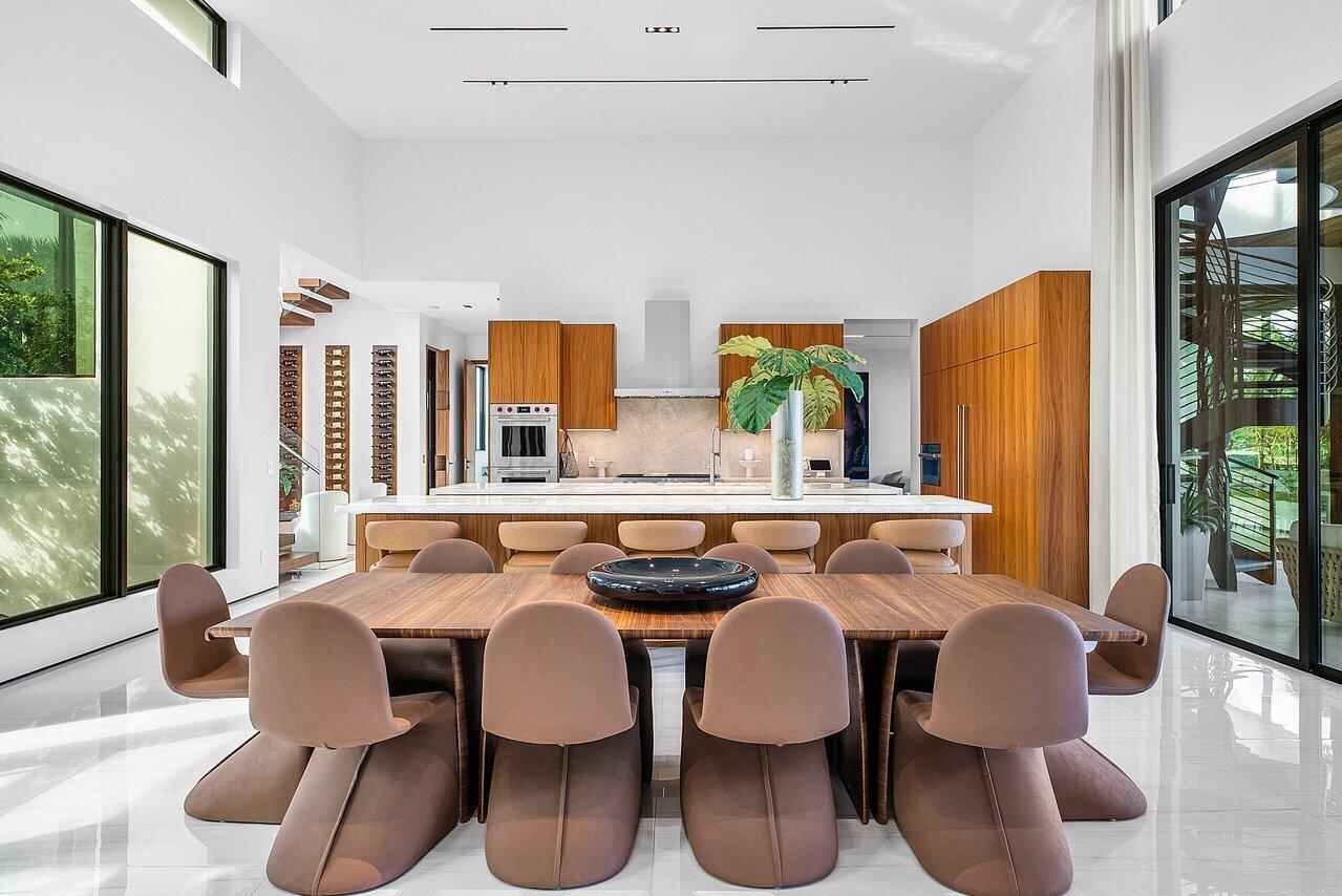 VENETIAN ISLES 3RD SEC - Residential