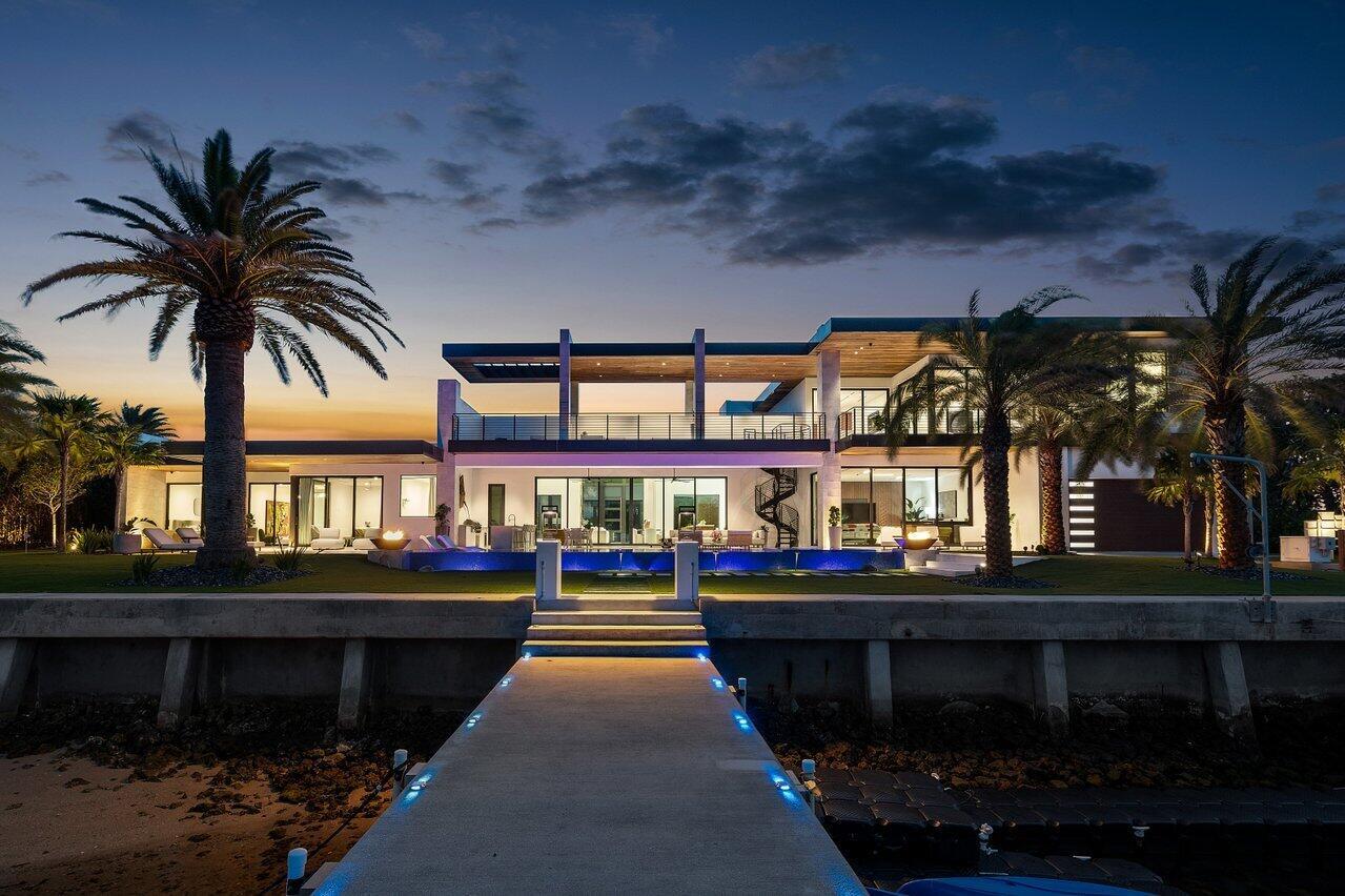 VENETIAN ISLES 3RD SEC - Residential