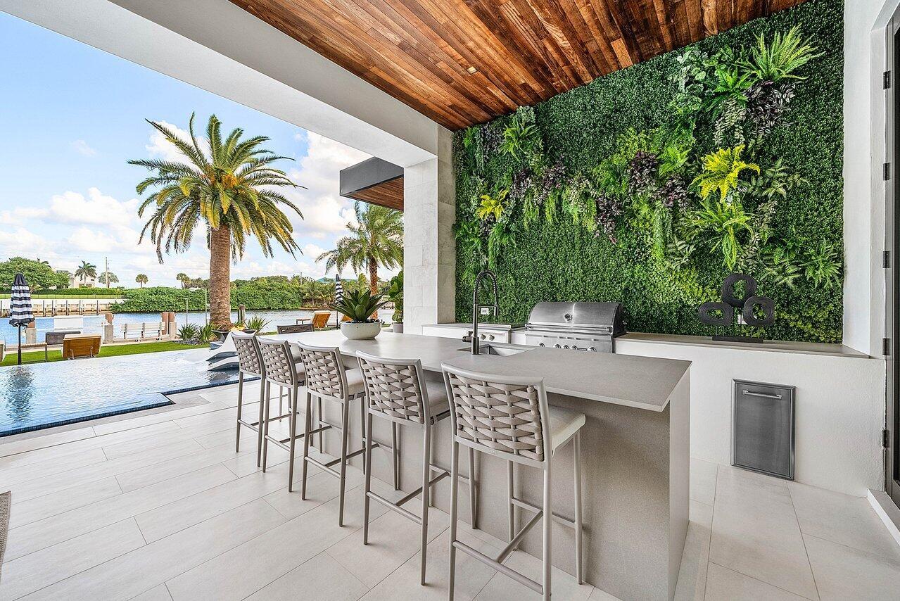 VENETIAN ISLES 3RD SEC - Residential