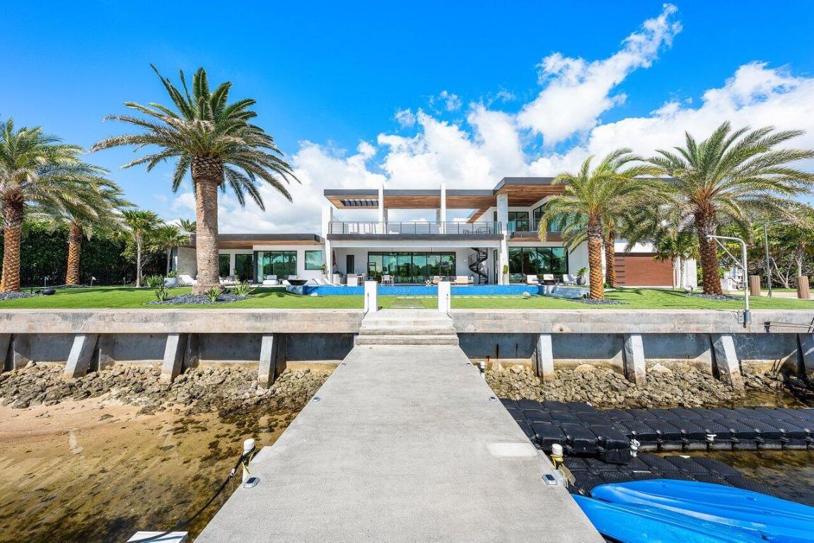 VENETIAN ISLES 3RD SEC - Residential