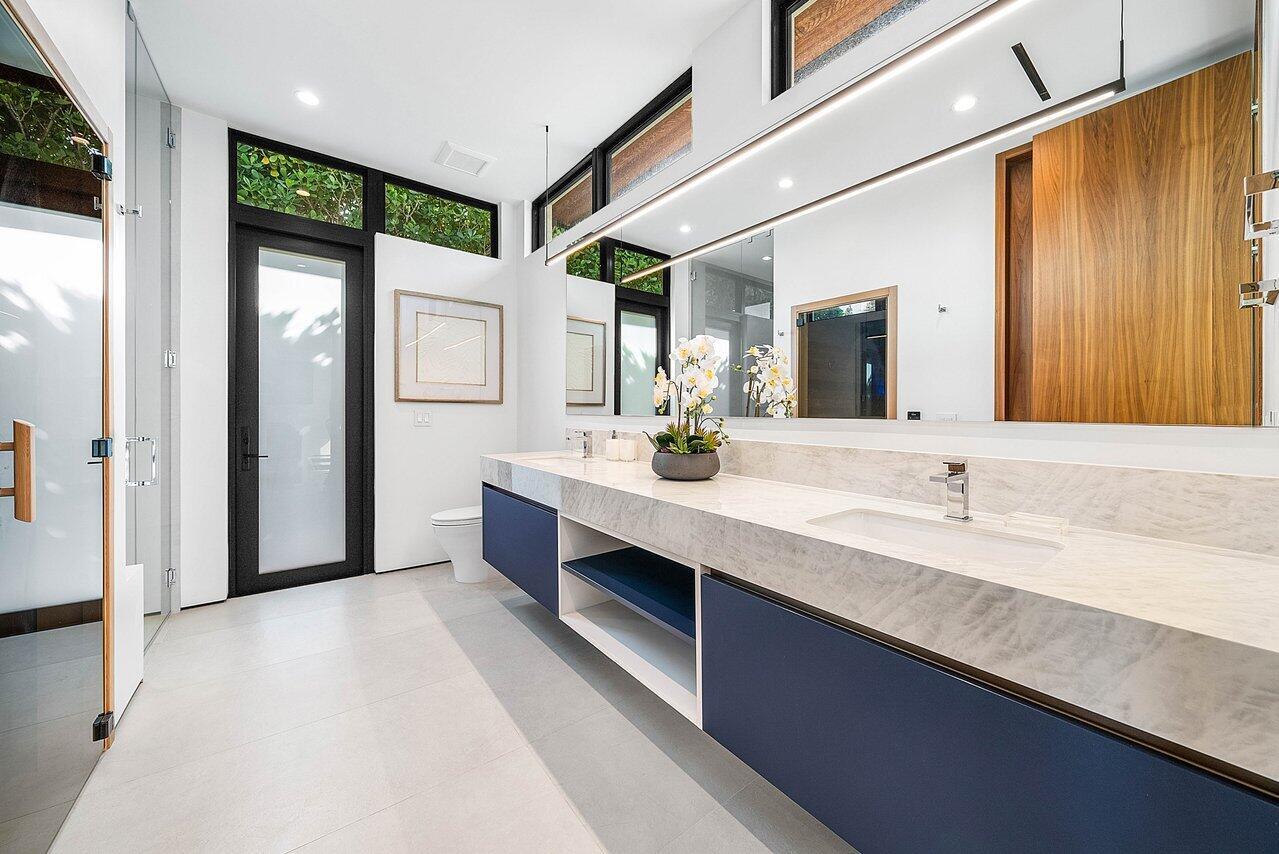 VENETIAN ISLES 3RD SEC - Residential