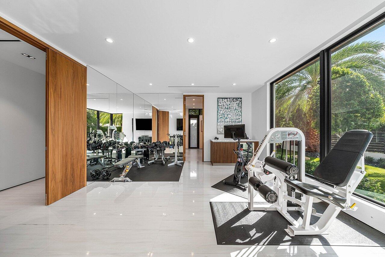 VENETIAN ISLES 3RD SEC - Residential