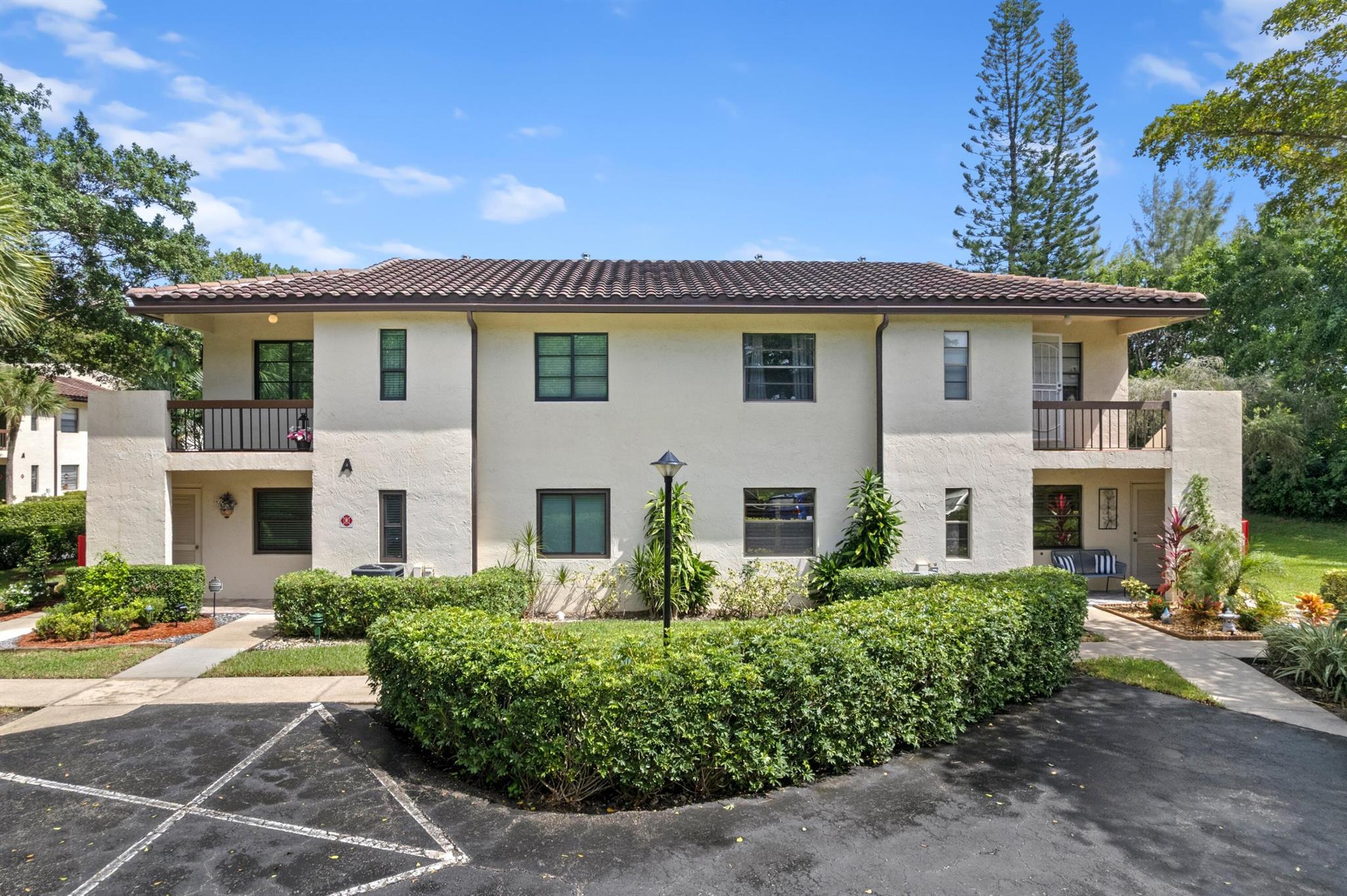GLADES OF BOCA LAGO CONDO - Residential