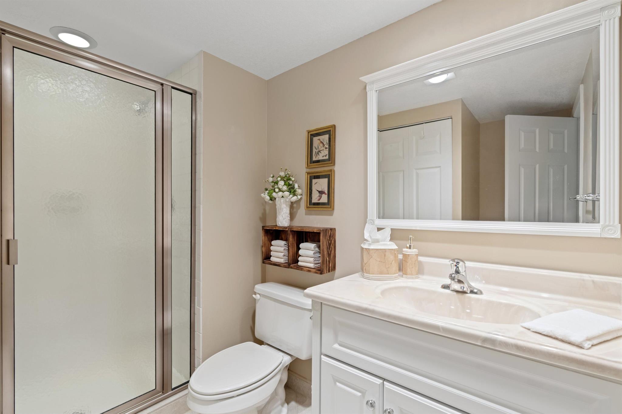GLADES OF BOCA LAGO CONDO - Residential