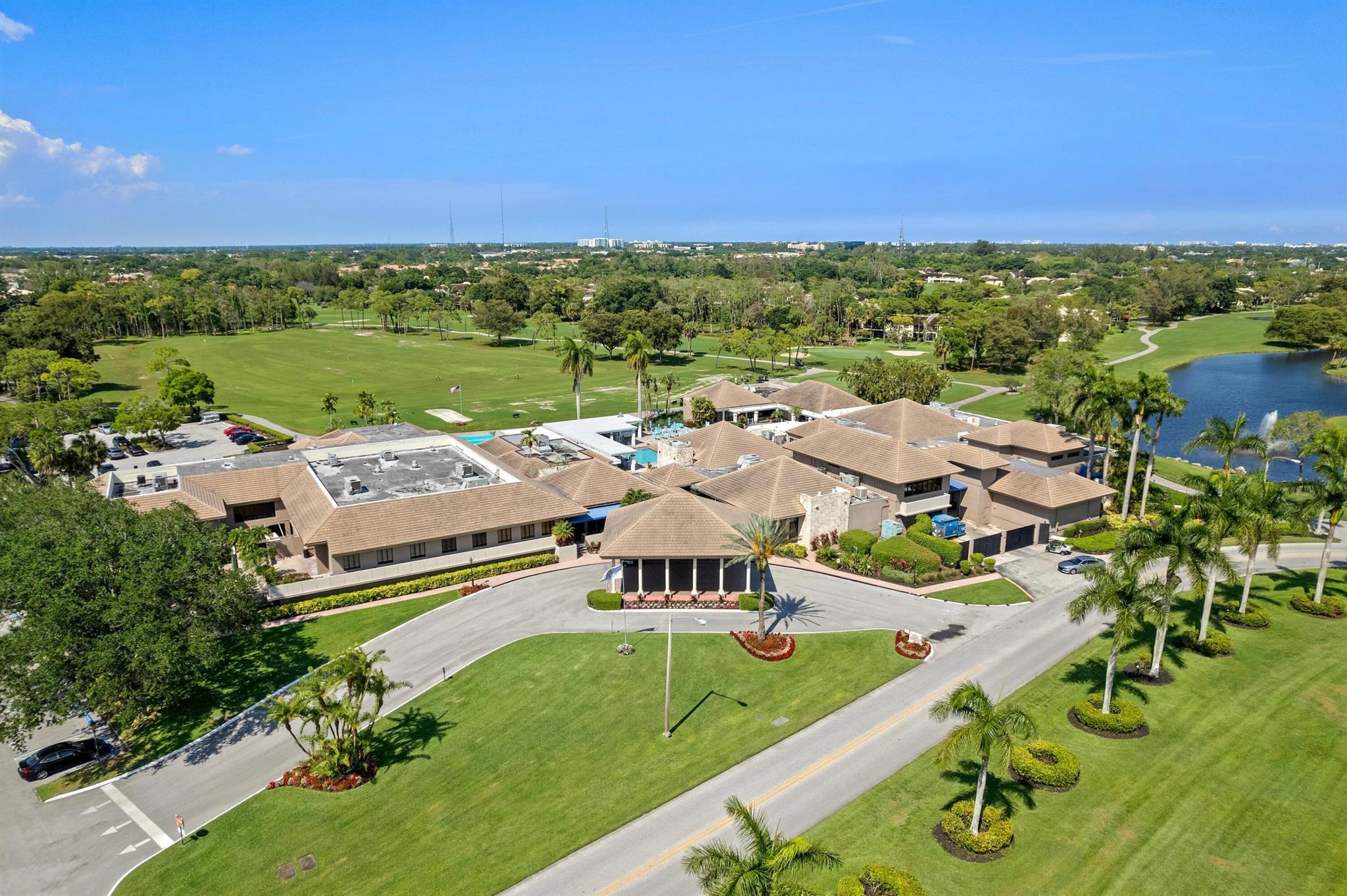 GLADES OF BOCA LAGO CONDO - Residential