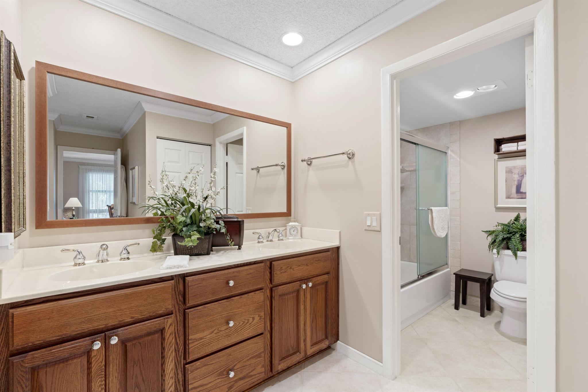 GLADES OF BOCA LAGO CONDO - Residential