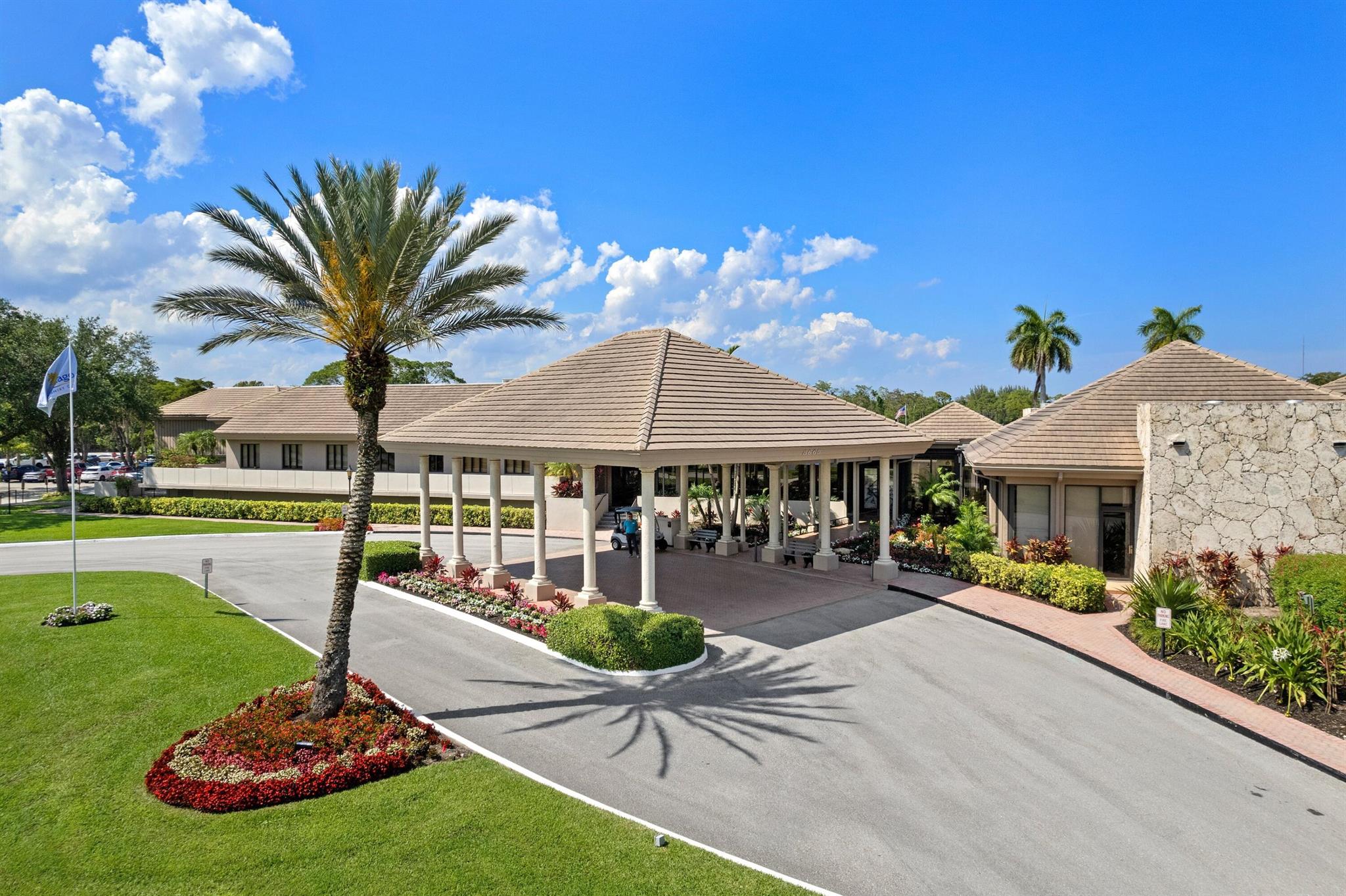 GLADES OF BOCA LAGO CONDO - Residential