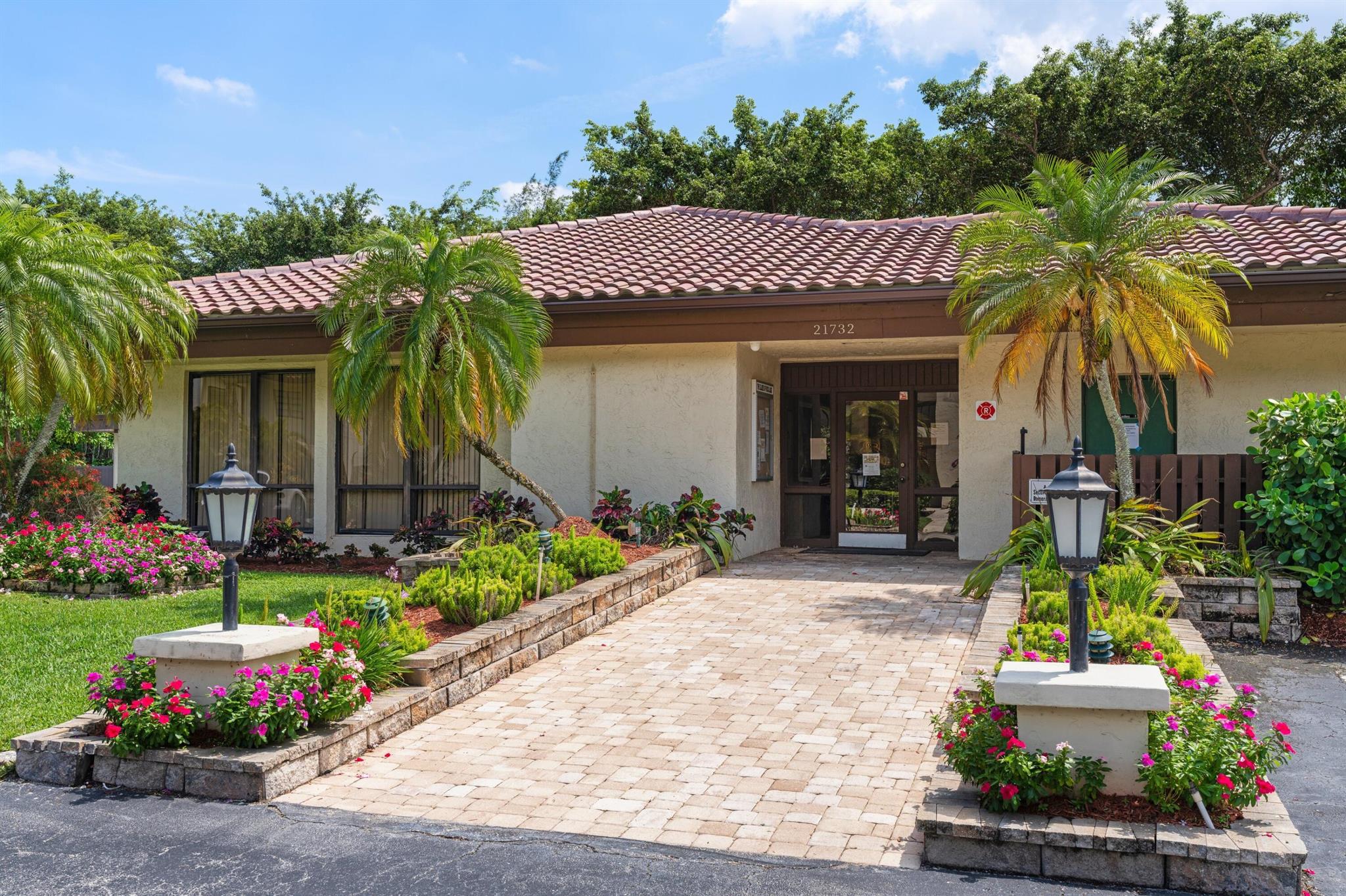 GLADES OF BOCA LAGO CONDO - Residential