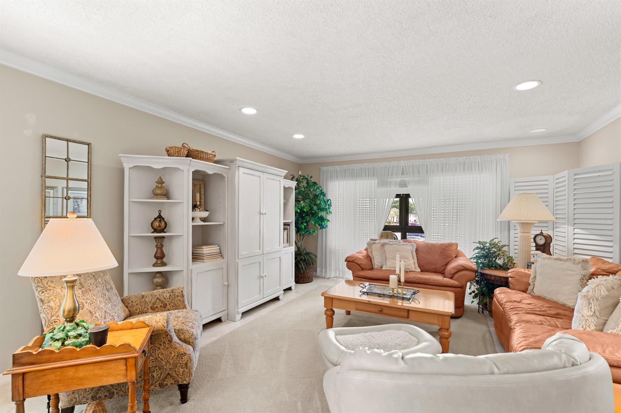 GLADES OF BOCA LAGO CONDO - Residential