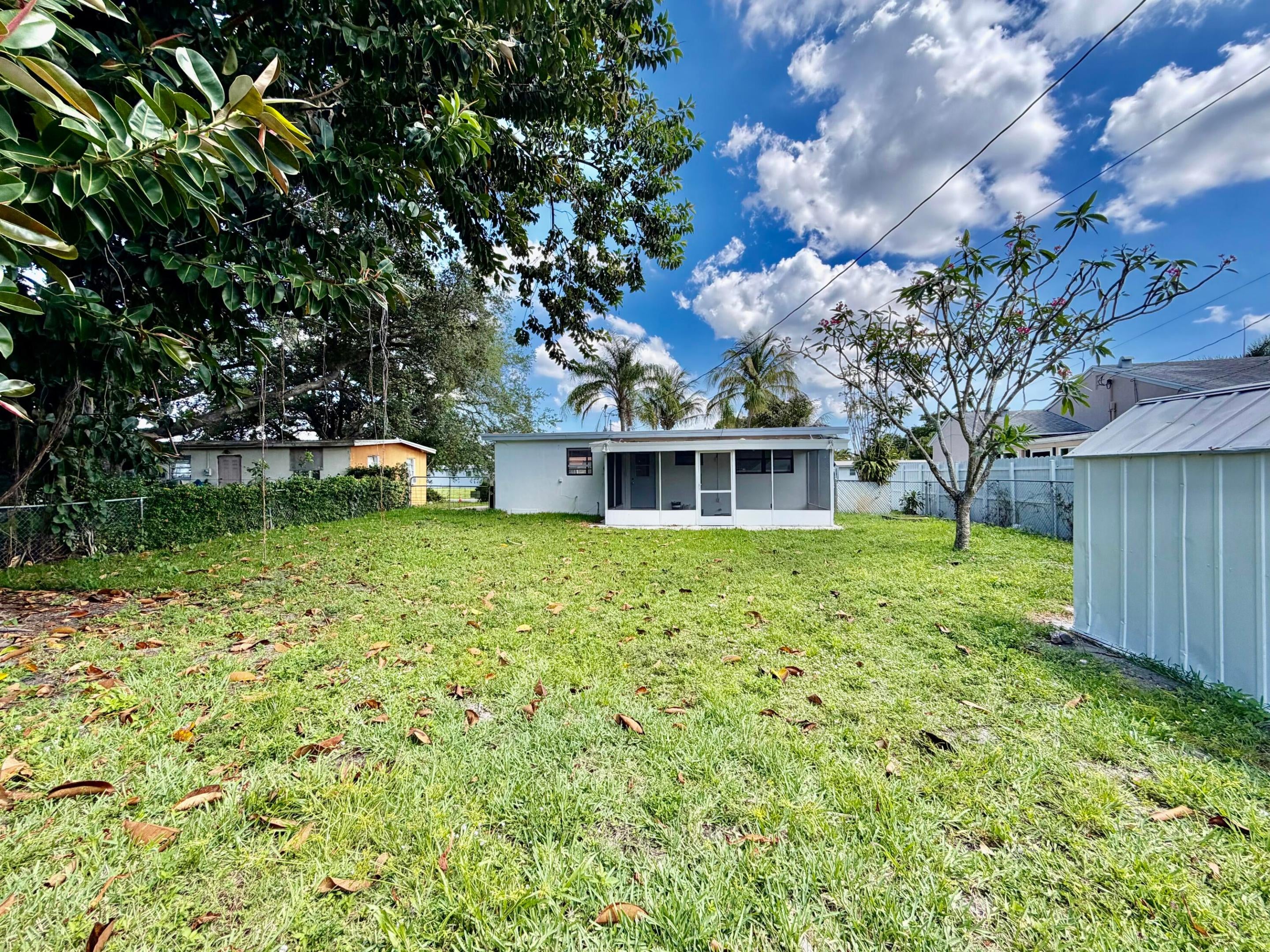FOREST HILL VILLAGE 1 - Residential