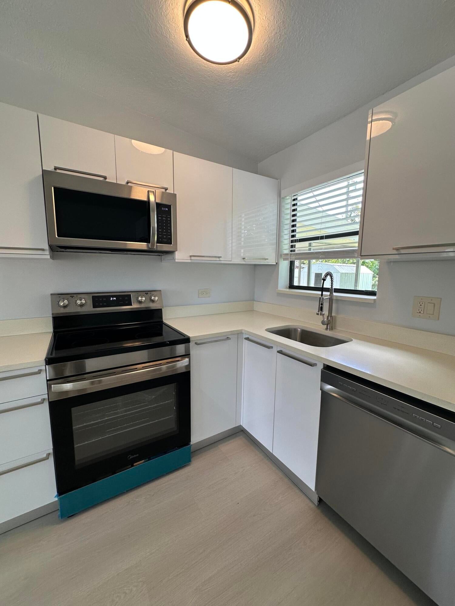 FOREST HILL VILLAGE 1 - Residential