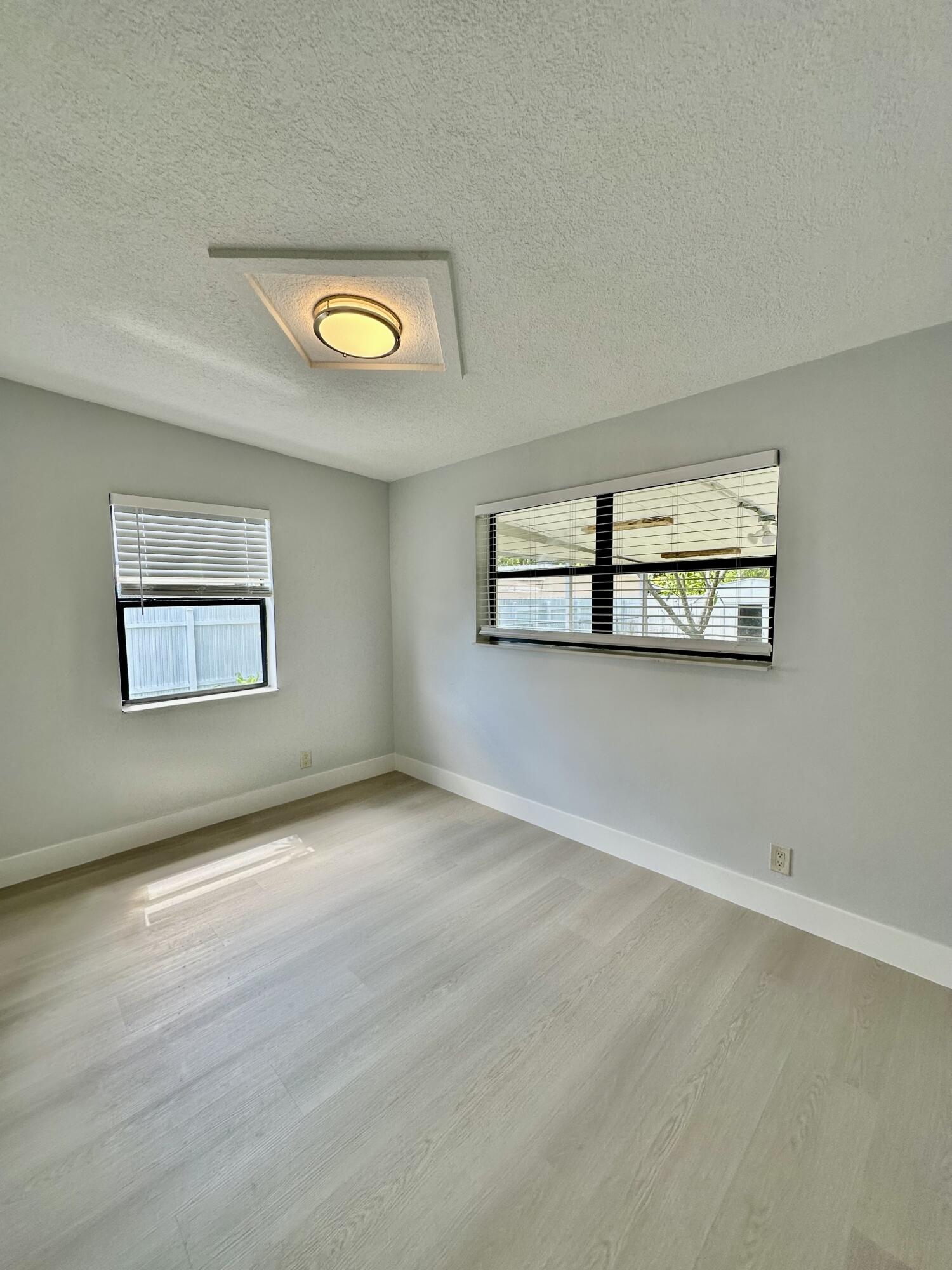 FOREST HILL VILLAGE 1 - Residential