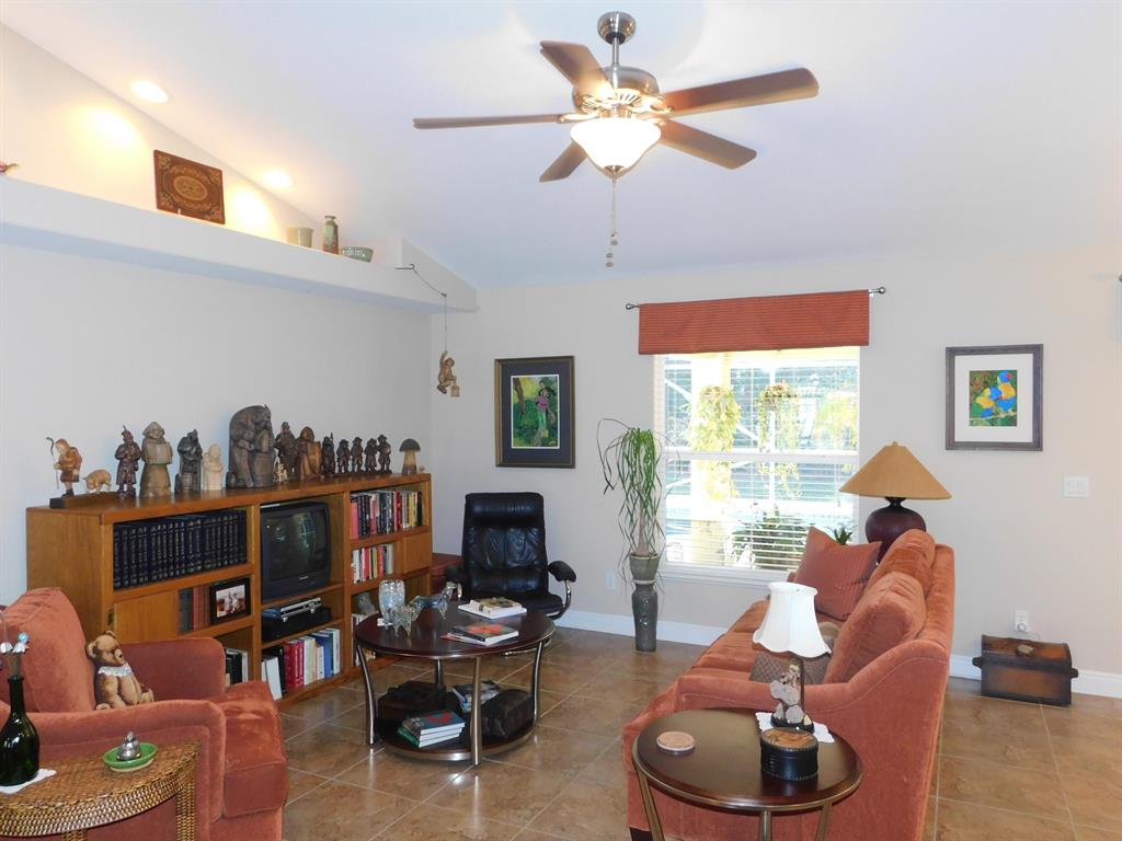 HOLIDAY PINES SUBDIVISION PHASE IIB - Residential