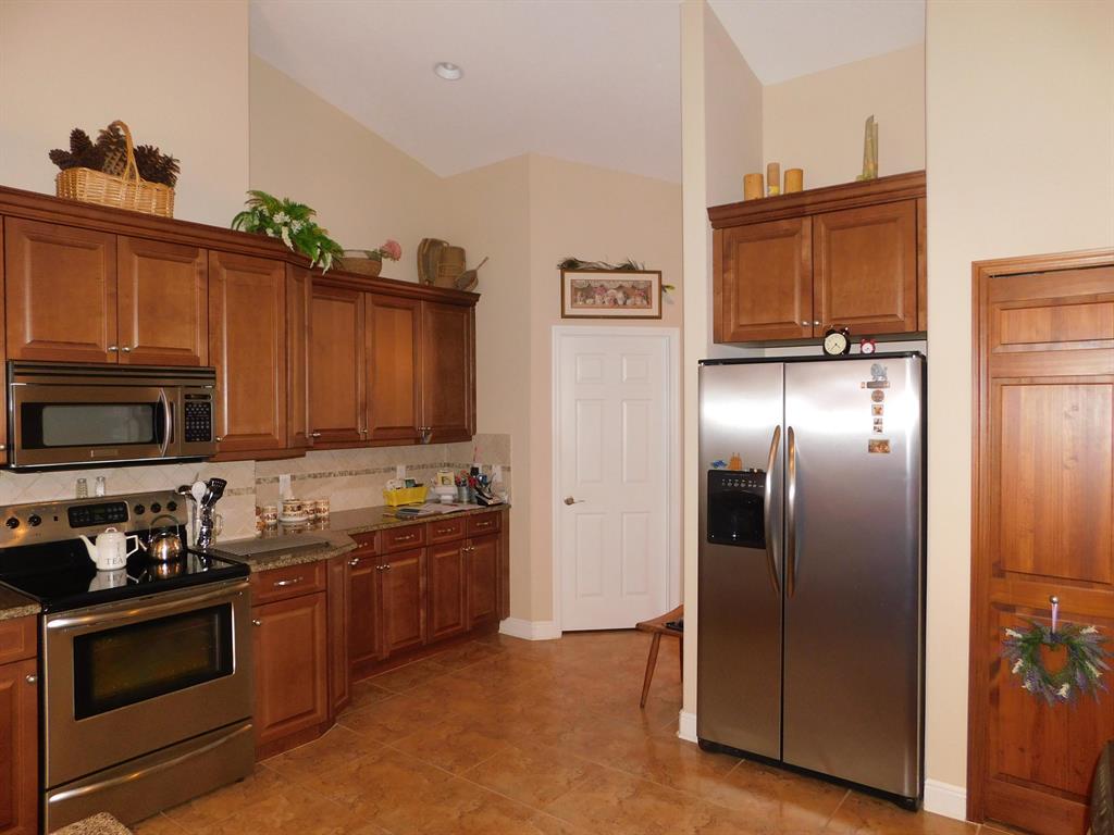 HOLIDAY PINES SUBDIVISION PHASE IIB - Residential