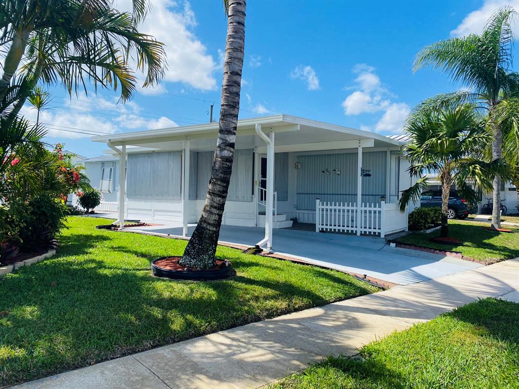 Tropical Breeze - Residential