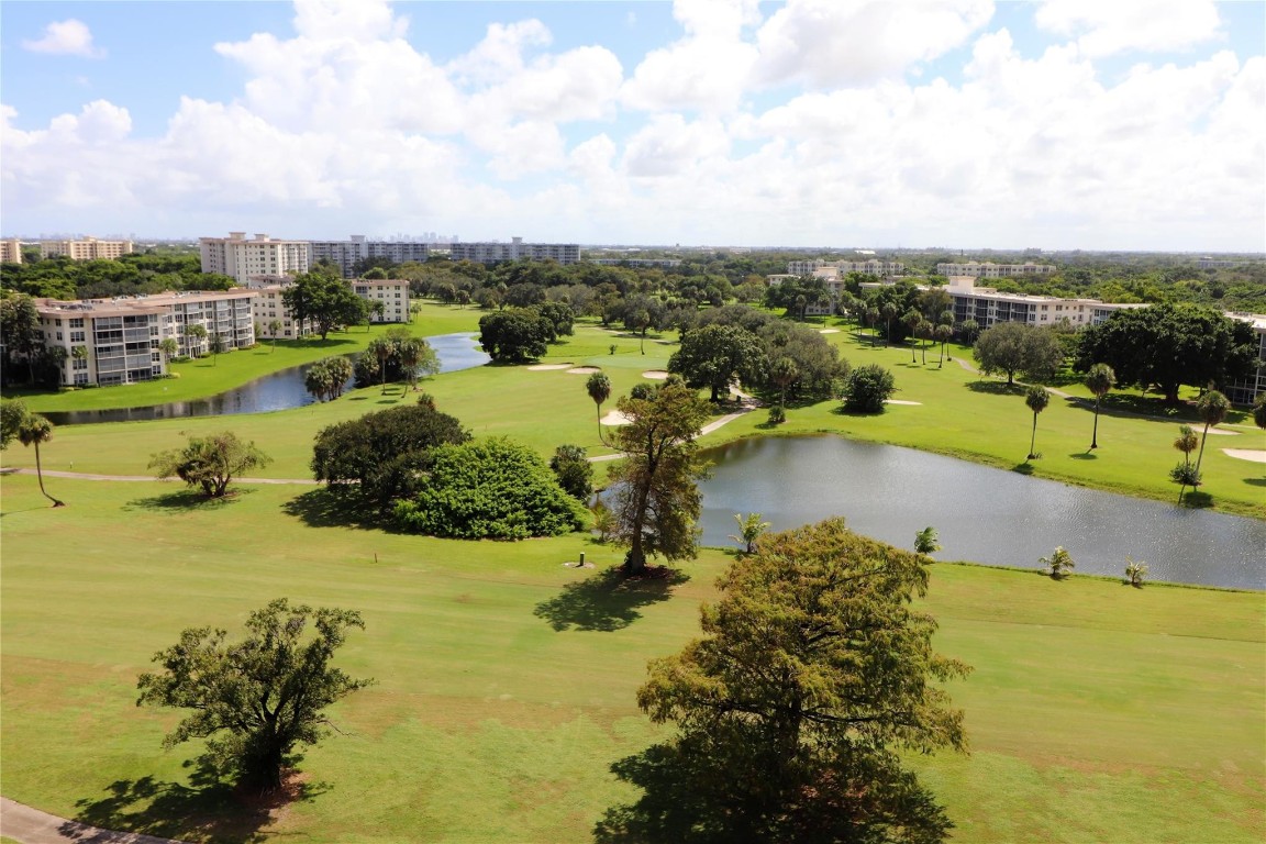 Palm Aire Country Club - Residential
