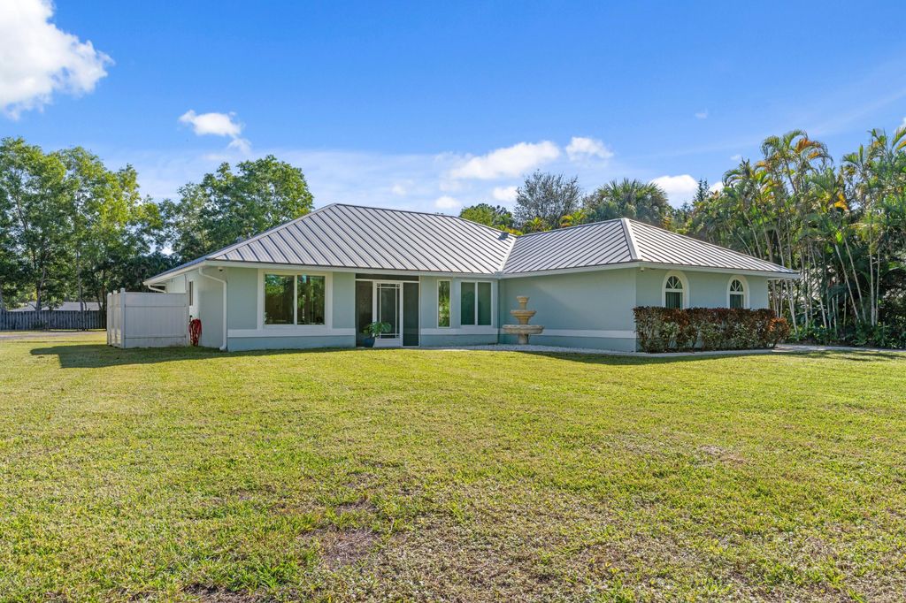 Photo of 17392 Mellen Lane, Jupiter, FL 33478 (MLS # R11153072)