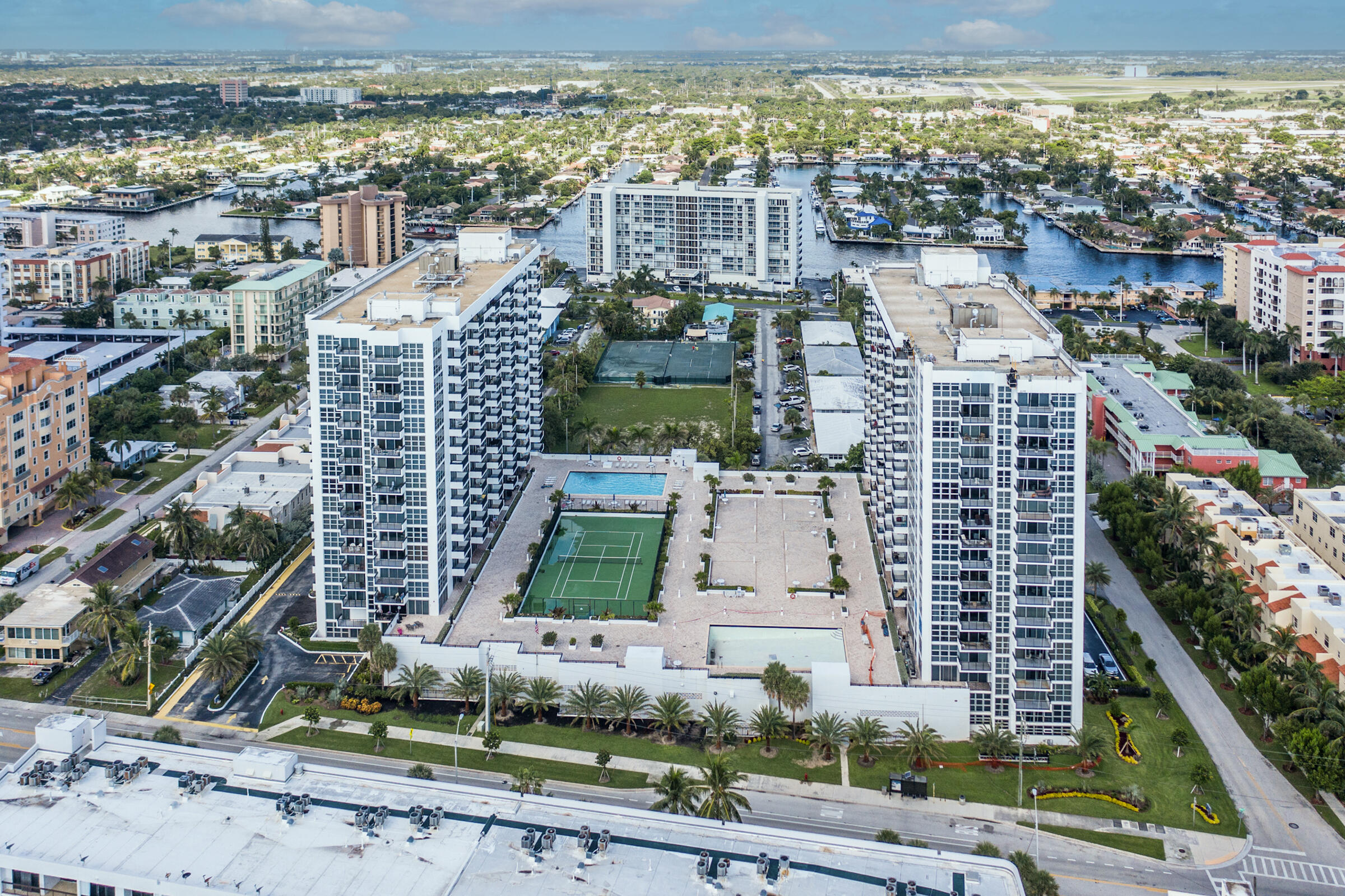 SILVER THATCH ATLANTIC PLAZA - Residential
